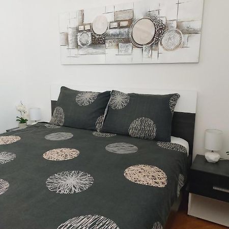 Apartment Rose Malinska Zewnętrze zdjęcie