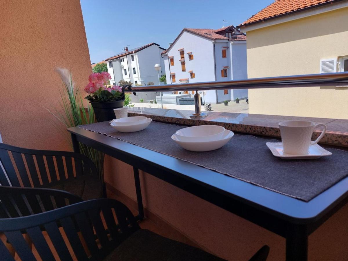 Apartment Rose Malinska Zewnętrze zdjęcie