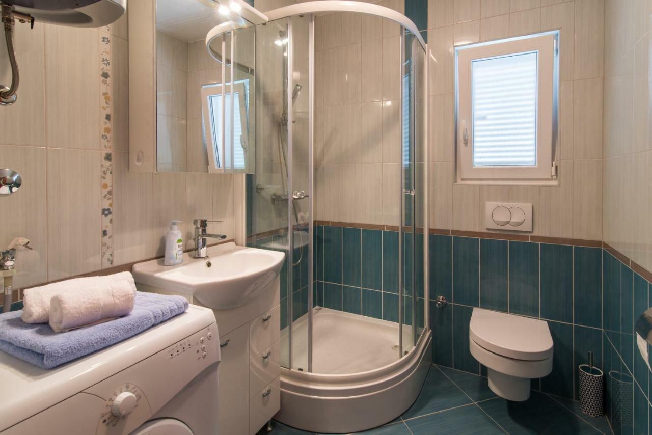 Apartment Rose Malinska Zewnętrze zdjęcie